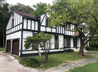 161 Clark Point Dr, White Stone, VA 22578