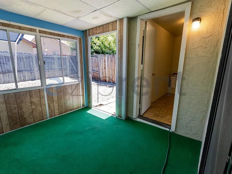 28238 Corte Retiro — Photo 25