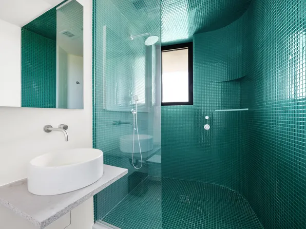 9 Chapel Street image 17 of 40