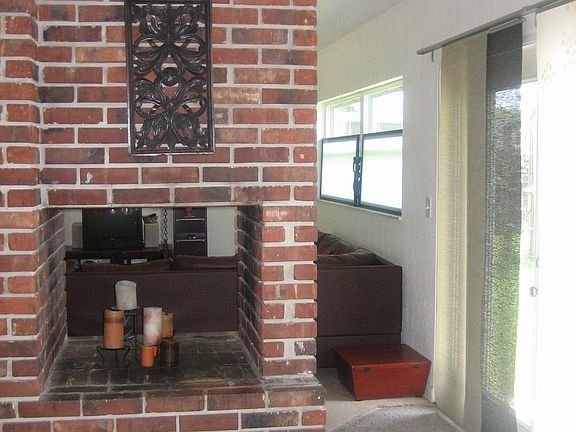 4th image of 4801 Arrowwood Dr