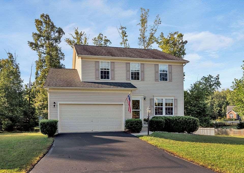 1st image of 398 Justin Dr