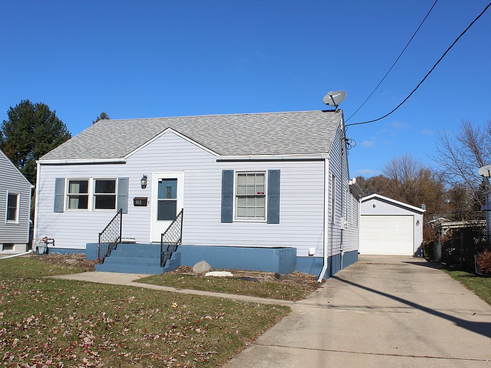 1st image of 812 Renrose Ave
