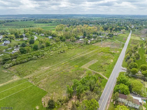 284 Old York Rd, Raritan Twp., NJ 08822