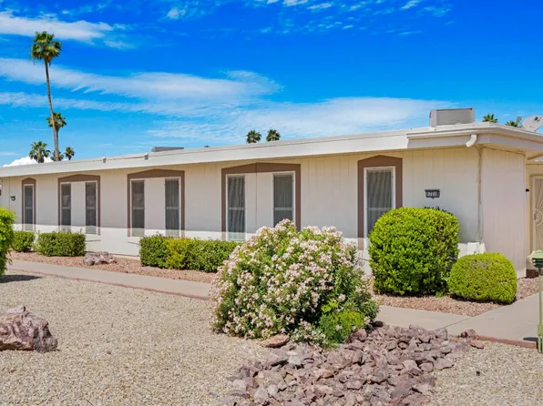 17218 N 107th Ave, Sun City, AZ 85373