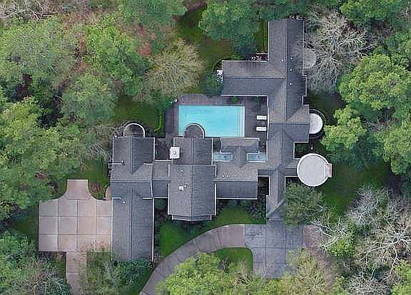 4th image of 33 W Rivercrest Dr