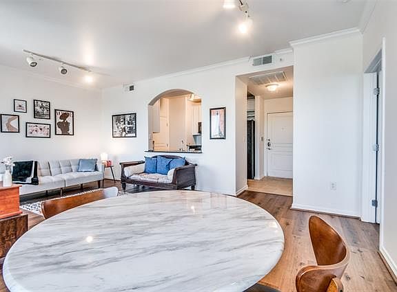 2nd image of 330 Las Colinas Blvd #718