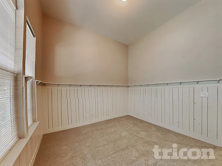 15609 Carrington Ridge Dr — Photo 12