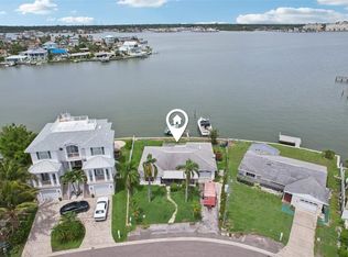 16033 Redington Dr, Redington Beach, FL 33708