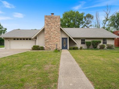 2115 W Tulsa St, Siloam Springs, AR, 72761