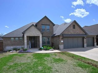 2715 E Will Rogers Dr, Stillwater, OK 74075