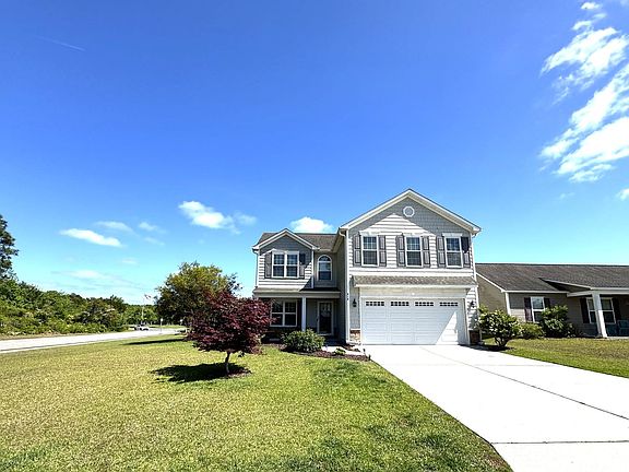 2nd image of 418 Amaryllis Ln