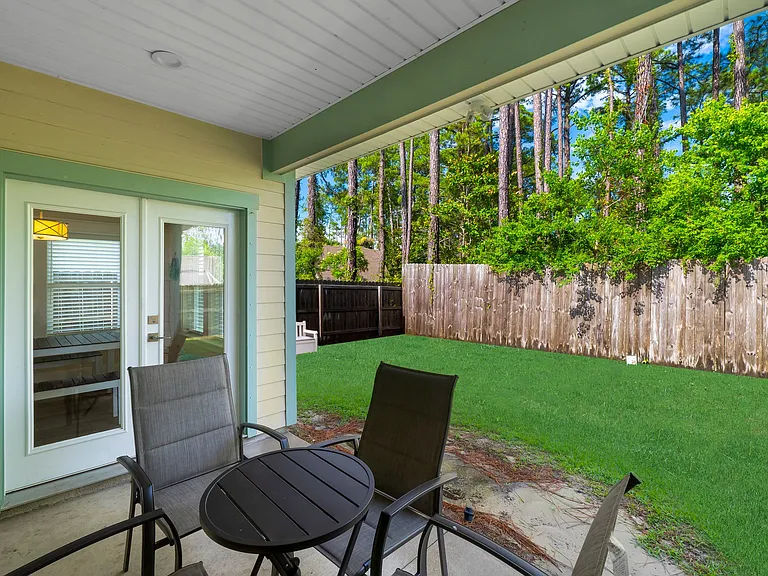228 Palm Beach Dr — Photo 27