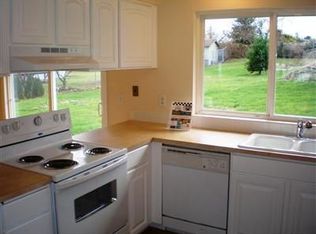 10717 SE 211th St, Kent, WA 98031