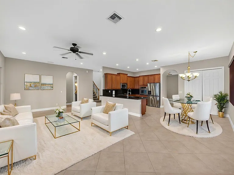 12054 Aviles Circle Palm — Photo 11