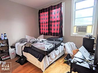 Rented by Rumah Realty Inc