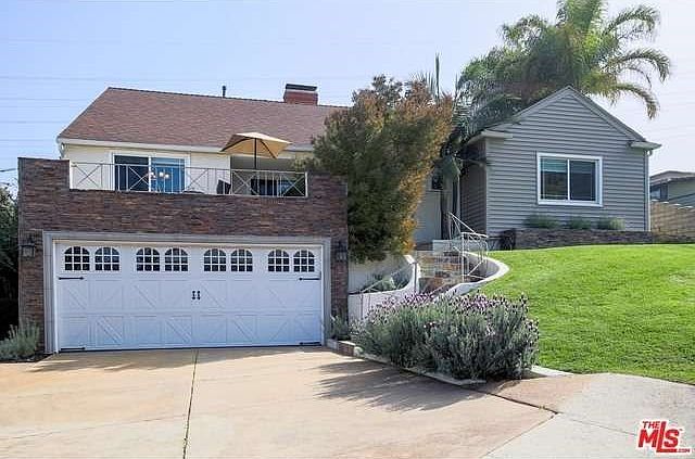 1st image of 3834 Carmona Ave