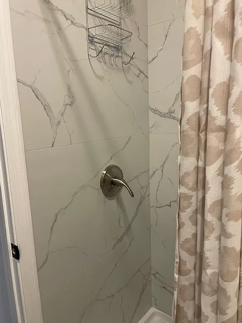 1 bed, 420 sqft, $1,650 — Photo 2