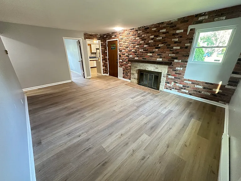 14 W Sherry Dr — Photo 9