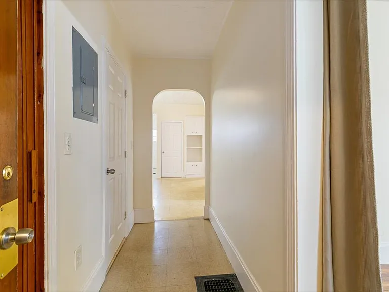 335 Salem St #2 — Photo 20