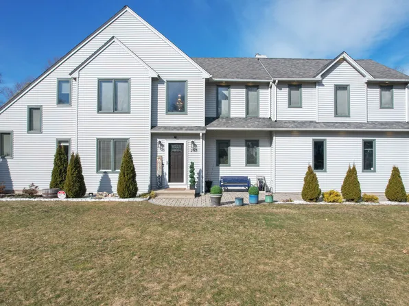 267 Paley Farms Road, Portland, CT 06480