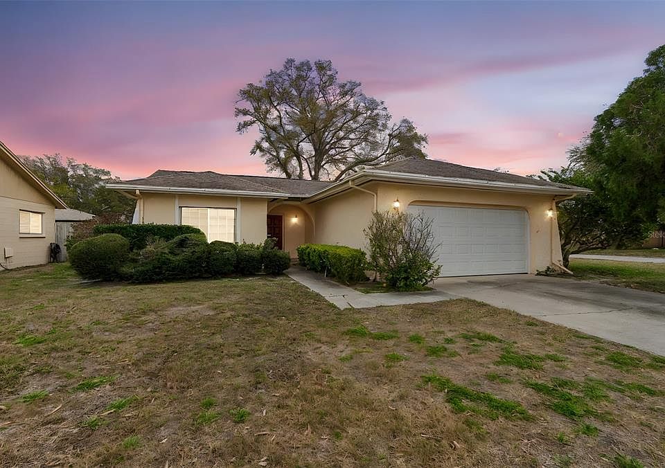 1st image of 4801 Ridge Point Dr