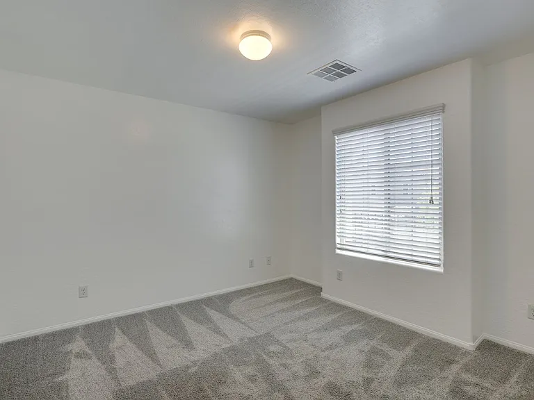 10768 Yarmouth Bay Ct — Photo 25