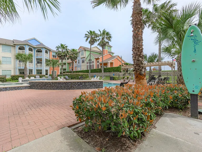 7000 Seawall Blvd #1011 — Photo 38