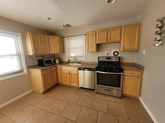 4th image of 1715 Dulong Ave