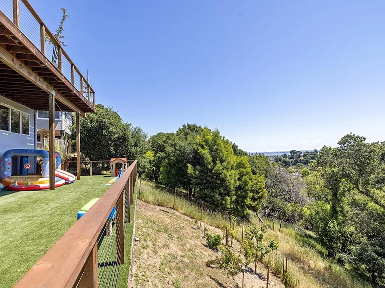 Lower and upper level decks