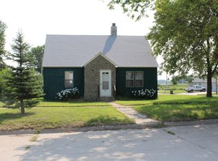 314 S Park St, Bassett, NE 68714