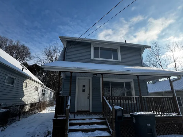 2047 18th St SW, Akron, OH 44314