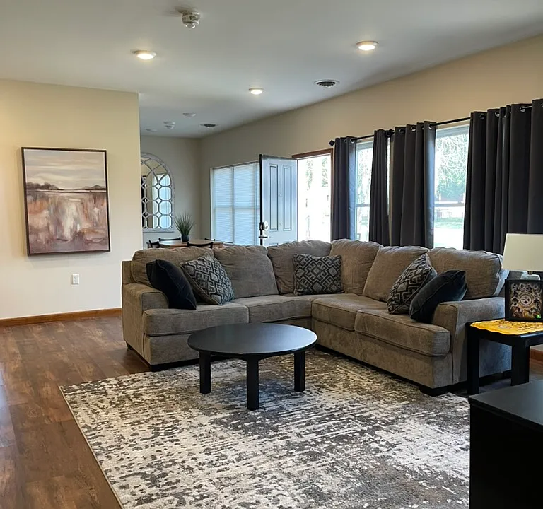 941 W 3rd St #5-1