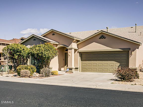 3rd image of 7562 Sierra De Luna Pl