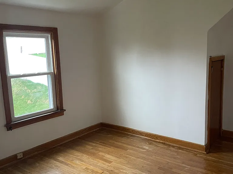 2nd floor living room