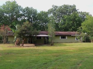 1319 Spring Bayou Rd, Marksville, LA 71351