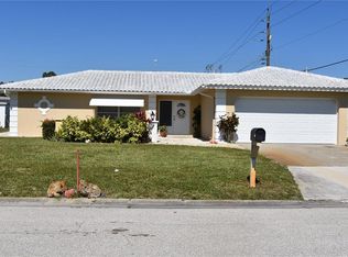 617 Glen Oak Rd, Venice, FL 34293