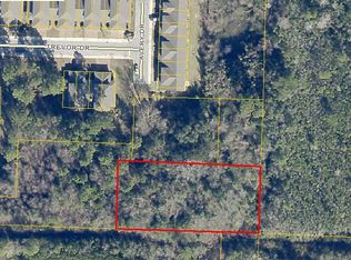 Avery Dr, Valparaiso, FL 32580