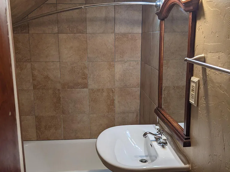 2227 N Grand Ave #2227 — Photo 12