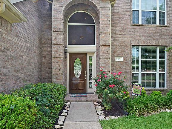 2nd image of 26711 Surrey Park Ln