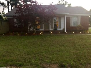 1407 N Main St, Searcy, AR 72143