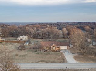 18277 S Ranch Rd, Claremore, OK 74019