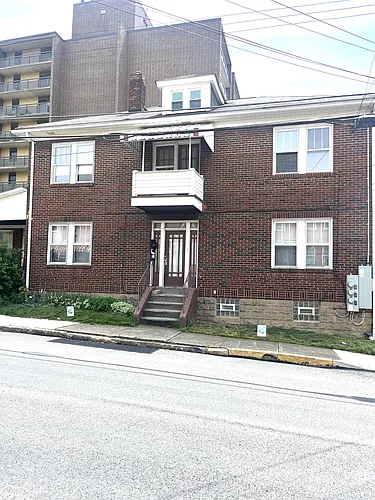540 Brinton Ave Photo 1