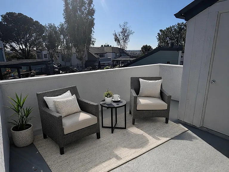 Scripps Landing Apartment Homes — Photo 62
