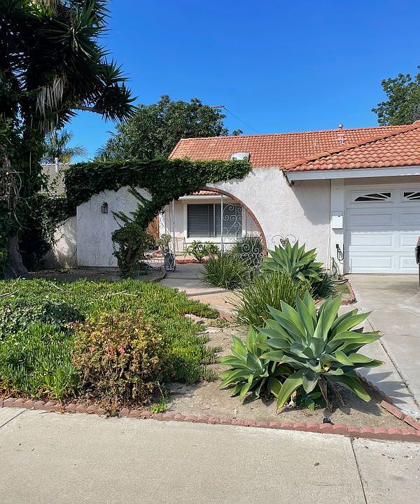 1st image of 21851 Oceanview Ln