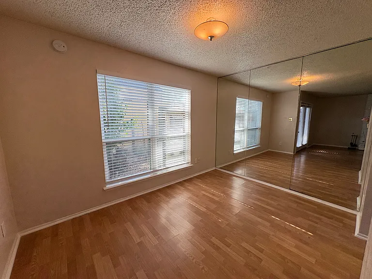 14379 Haymeadow Cir — Photo 5