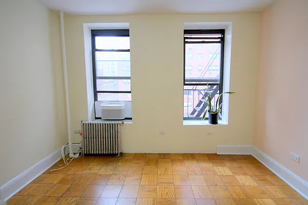 Rented by Nest Seekers International | media 2