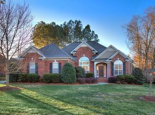 2011 Ivy Pond Ln, Indian Trail, NC 28079