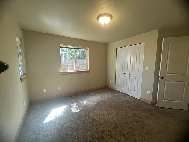 1910 Terrace Ave — Photo 18
