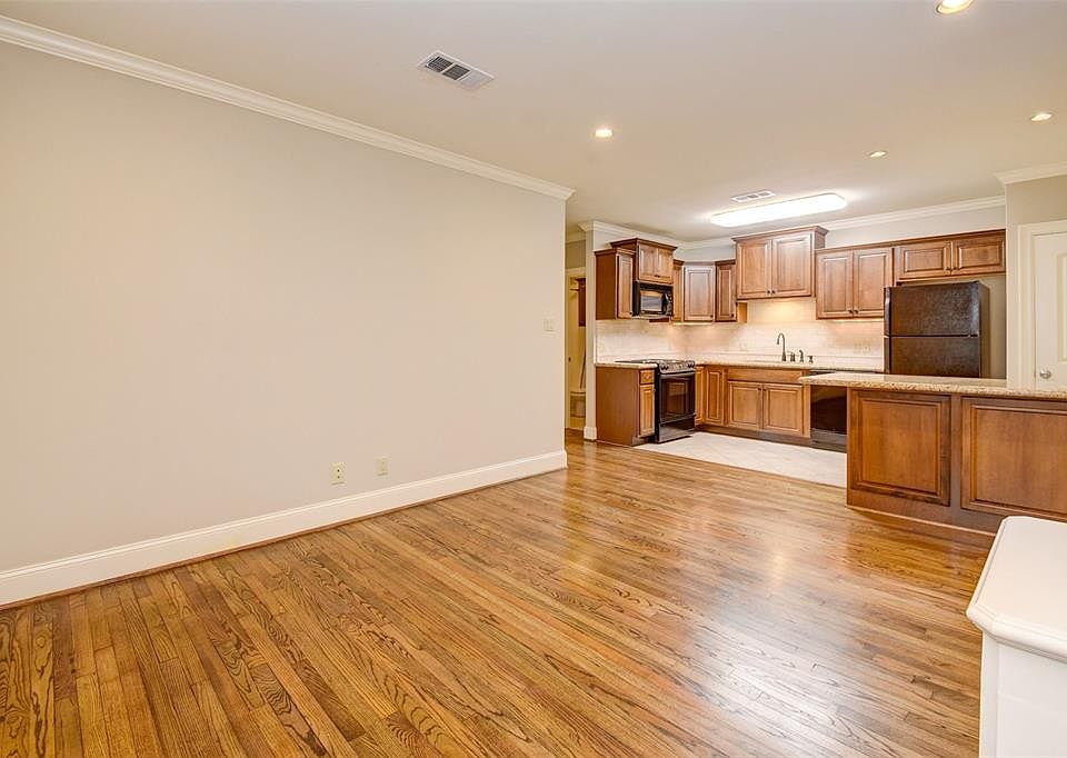 1st image of 6503 Mapleridge St Ste B