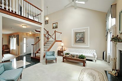 4th image of 6742 S Pointe Dr